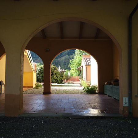 Agriturismo La Cerbana Палая Экстерьер фото